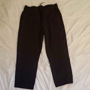 Lululemon crop pants